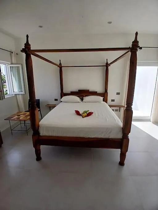 En Plaza Center Penthouse Con 3 Terrazas En El Centro De Las Terrenas La Playa Esta A 5 Min A Pied